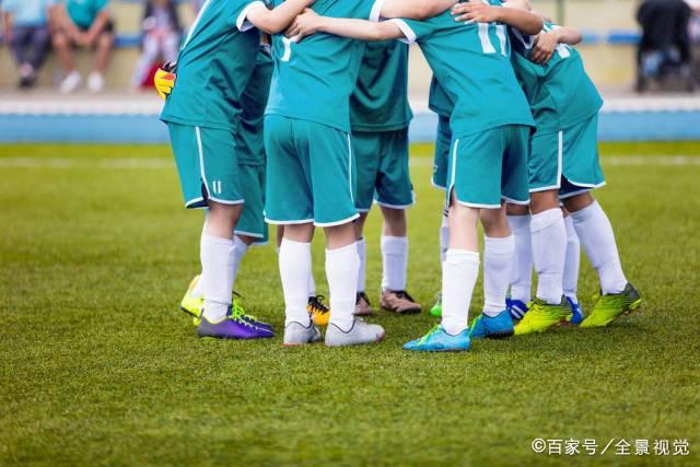 王曼昱晋级决赛对决佐藤瞳，林钟勋男双夺冠成双冠选手